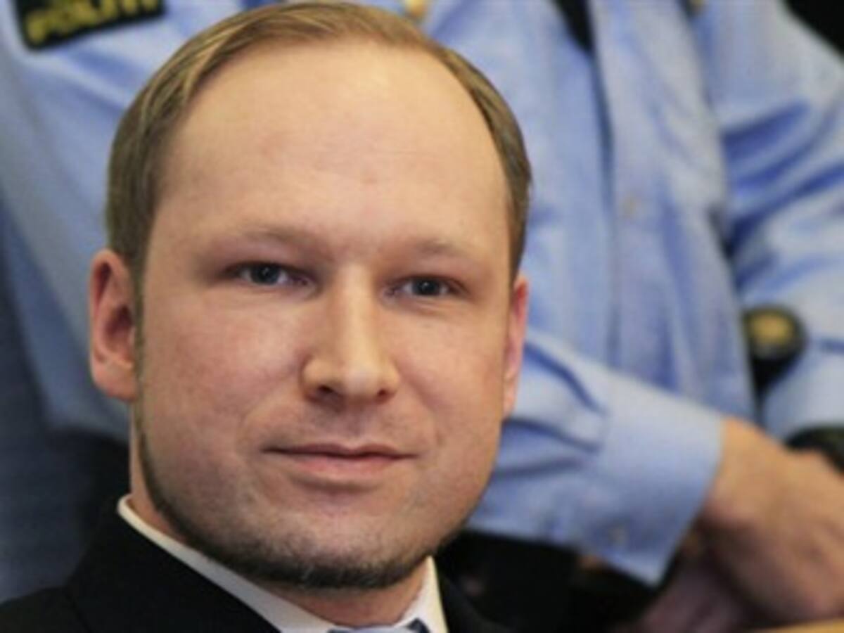 Breivik admite autoría de atentados de Noruega pero se declara inocente