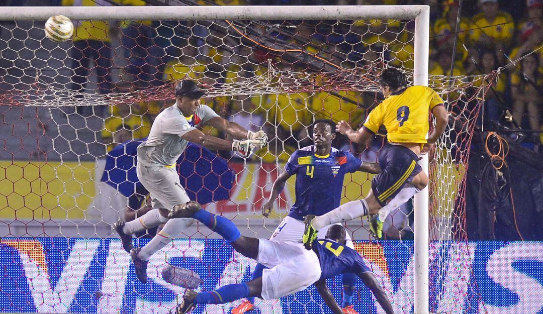 Falcao García en Colombia 1 - 0 Ecuador en 2013