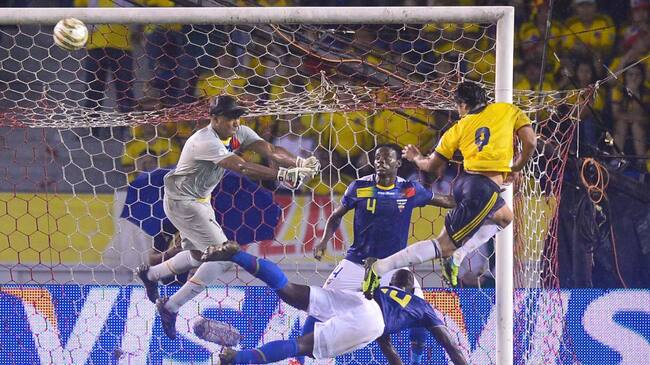 Falcao García en Colombia 1 - 0 Ecuador en 2013