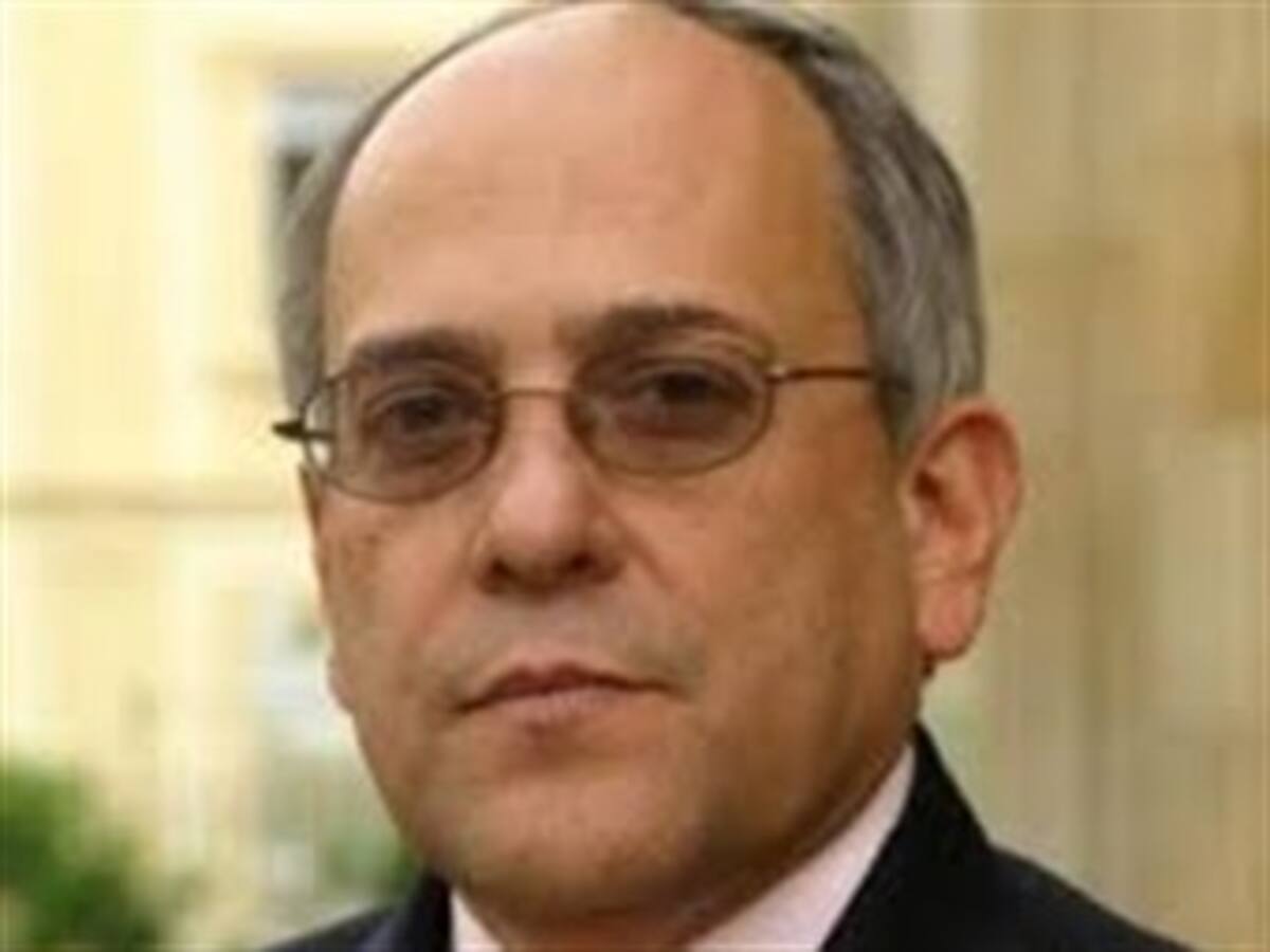 Ante ataques internos del Centro Democrático, silencio: José Obdulio