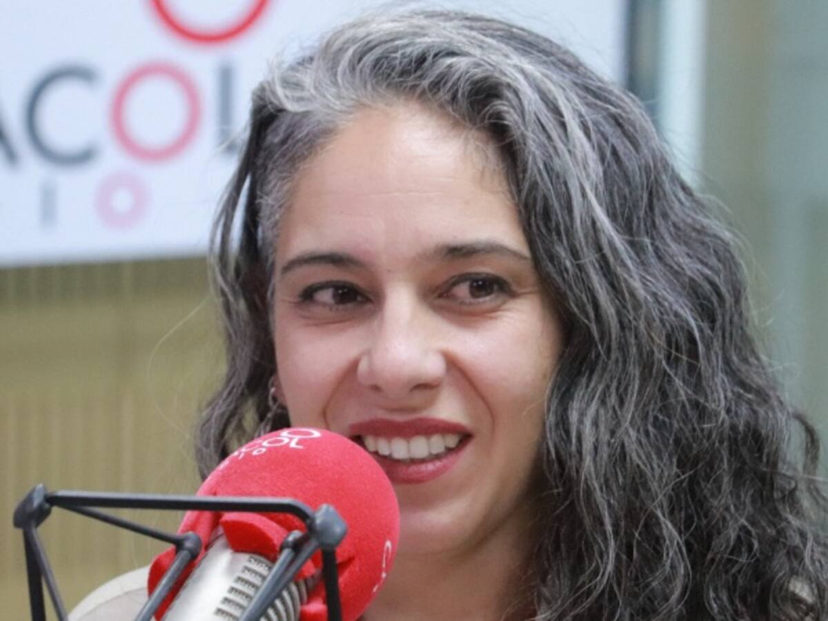 Uribe usa el debido proceso para dilatar: María Jose Pizarro