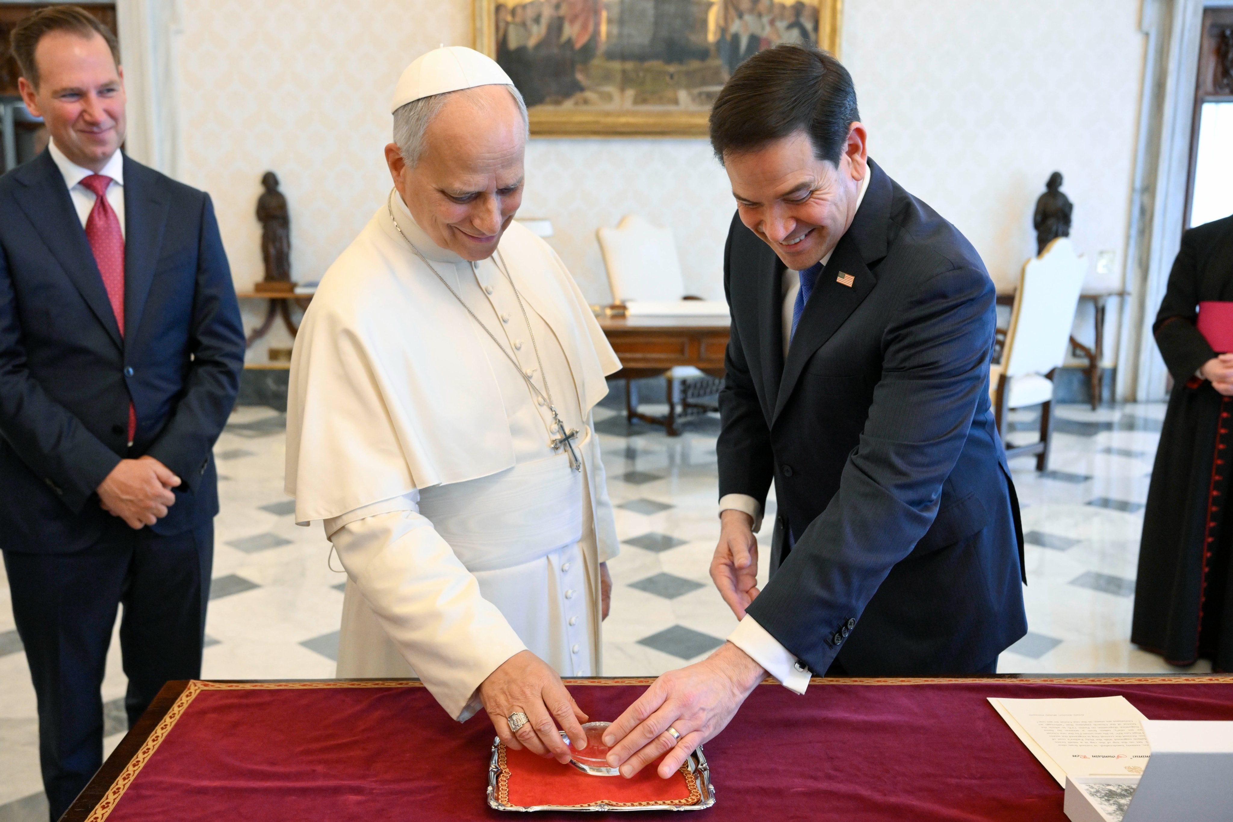 Reunión entre el papa León XIV y Marco Rubio, secretario de Estado de Estados Unidos. Foro: Cuenta de X de Marco Rubio.