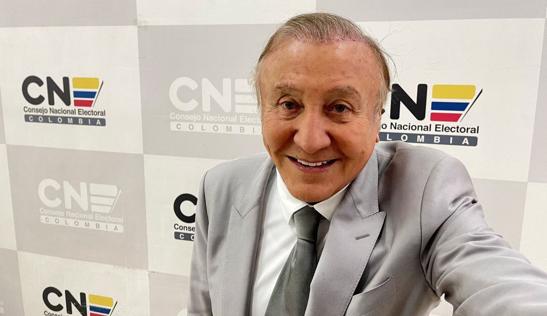 Candidato Rodolfo Hernández pide audiencia con el papa Francisco