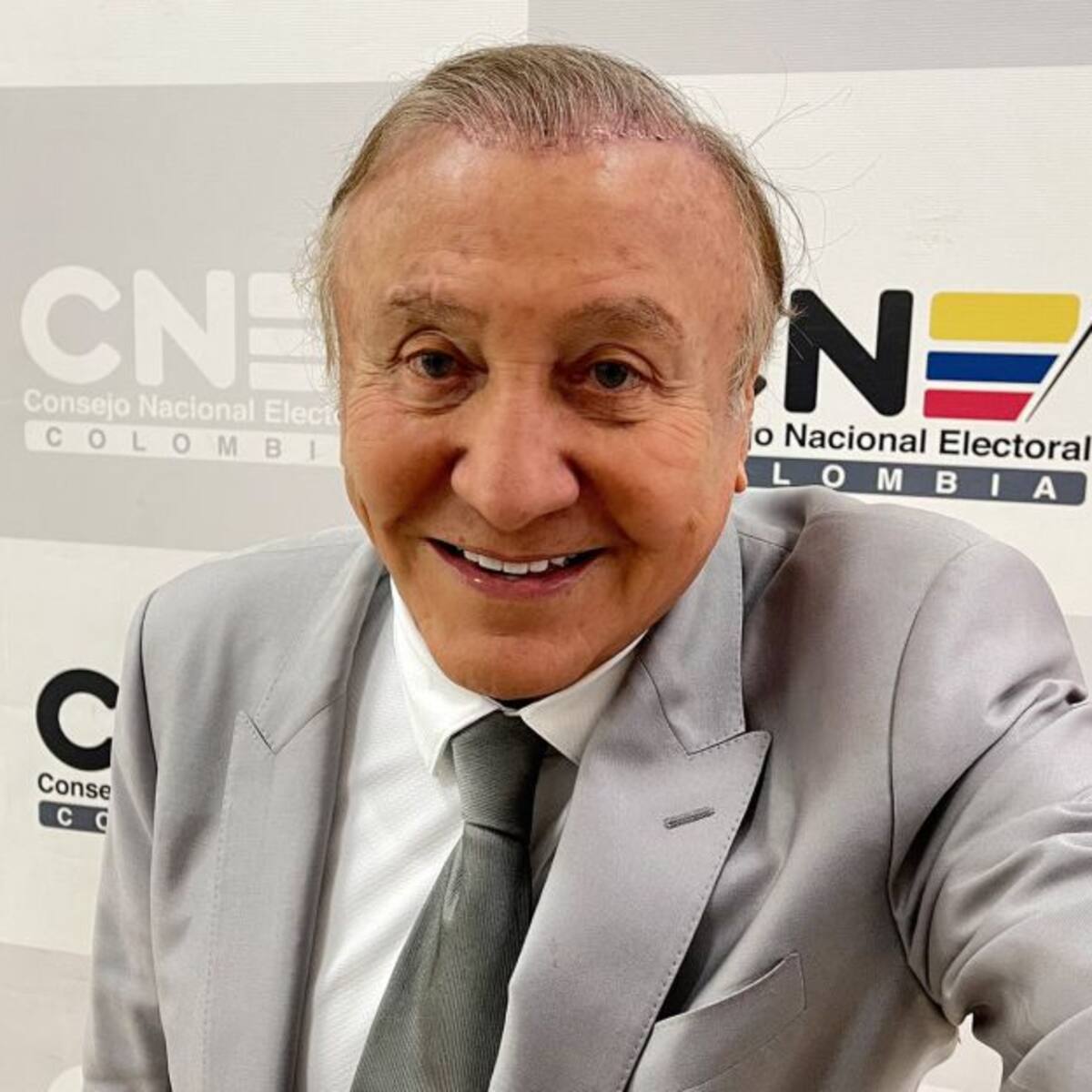 Candidato Rodolfo Hernández pide audiencia con el papa Francisco