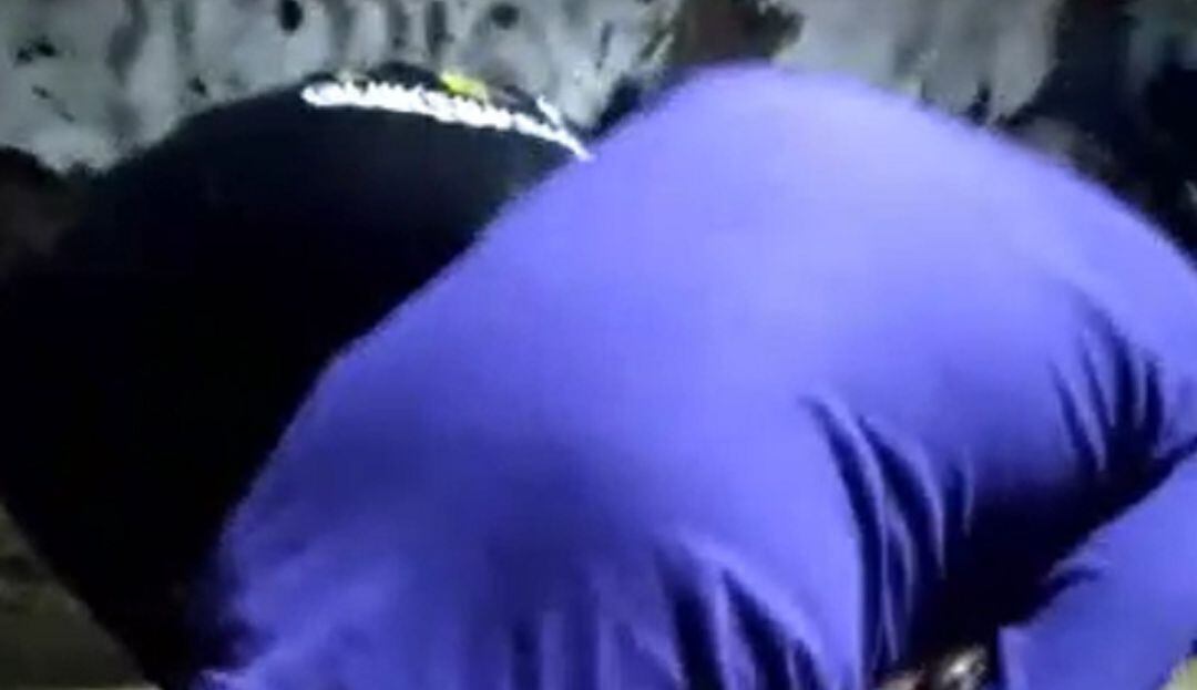 Dos sujetos que se movilizaban en una motocicleta los atacaron con arma de fuego cuando se encontraban en la cancha del sector