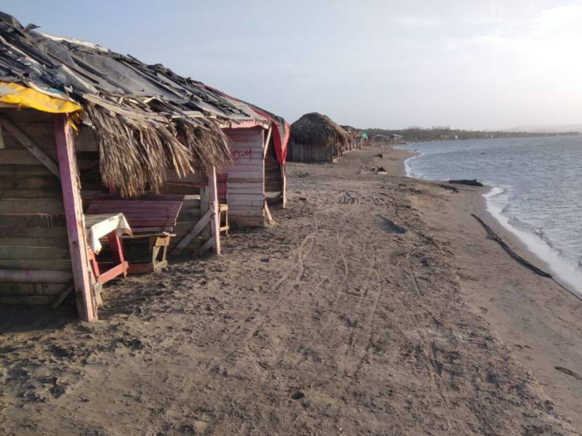 Rescatan a extranjero que estaba en emergencia en playas de Puerto Colombia