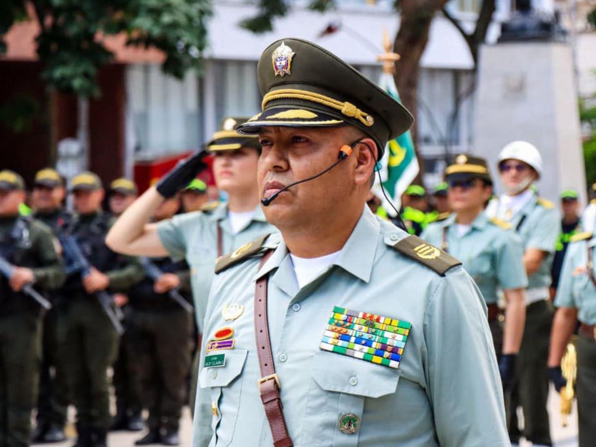 Sale de la comandancia de la Policía en el Tolima el coronel, Carlos Efrén Fuelagán