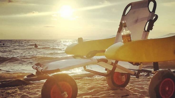 Ingeniero naval crea silla acuática para personas discapacitadas