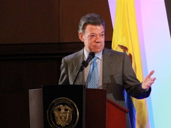 Santos dice que quiere la reelección de sus políticas y programas