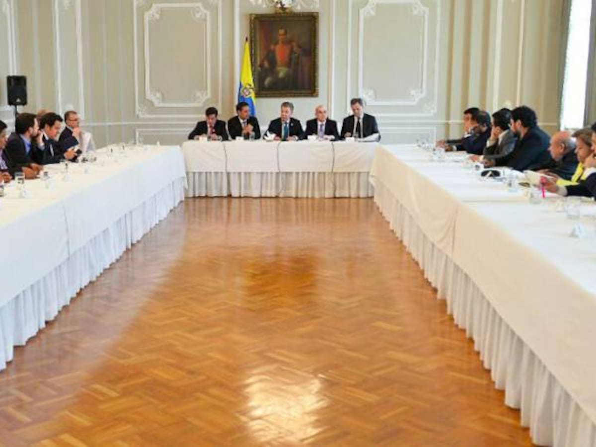 Unidad para la Paz propone a Santos refrendación e implementación paralela del acuerdo en Congreso