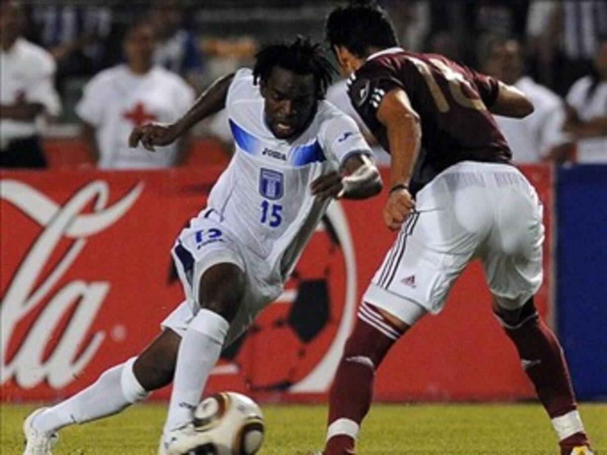 Honduras se despide de su afición con derrota ante Venezuela