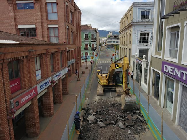 Empopasto inició la intervención en las calles 18 y 19. | Foto: Empopasto