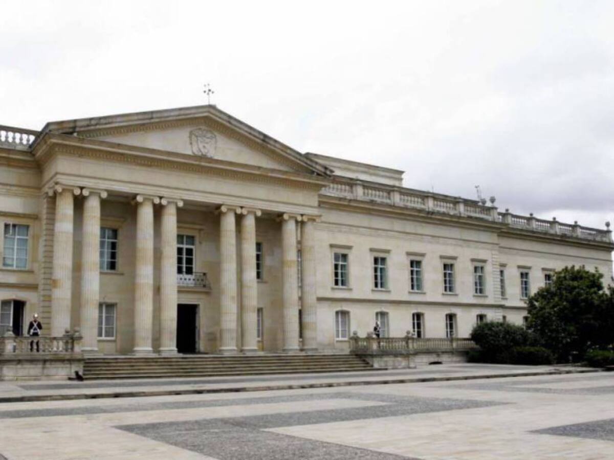 Petro sigue con la preferencia de encuestados, según el Meta-Análisis de Infométrika