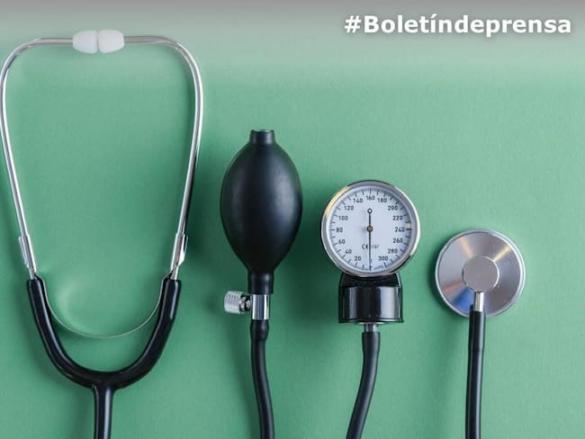 Gobernadora del Valle alerta por cerres en EPS y las afectaciones que estos generan en los usuarios.