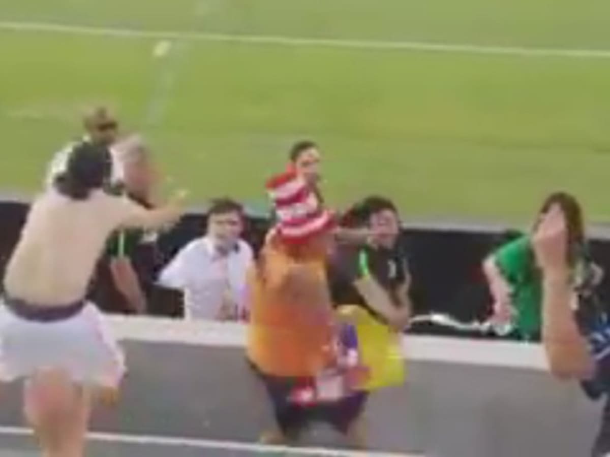 Higuita golpeó a un hincha del América tras ser insultado en Estados Unidos