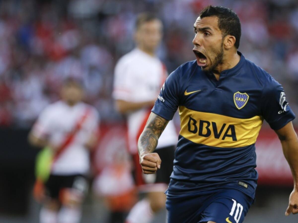 Carlos Tevez no será sancionado por la lesión a Ezequiel Ham