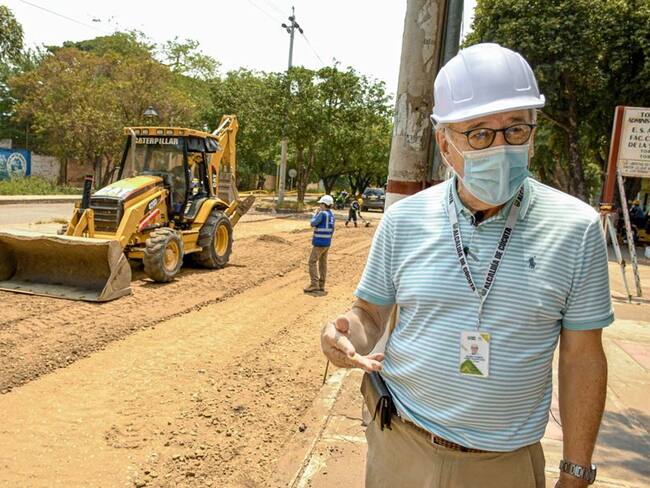 Abogados advierten riesgos en modificar los contratos de obra pública del AMC y alcaldía