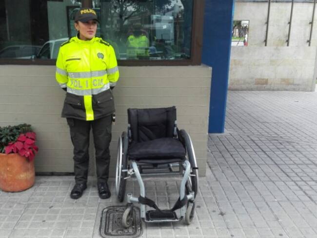 Aparece silla de deportista paralímpico que se había llevado un taxista