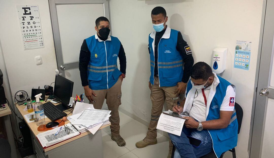 La autoridad distrital de salud atiende quejas recibidas por supuesta negligencia y demora en la atención médica