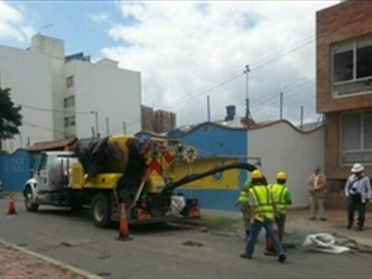 El 60% de la malla vial de Bogotá está en mal o regular estado: IDU