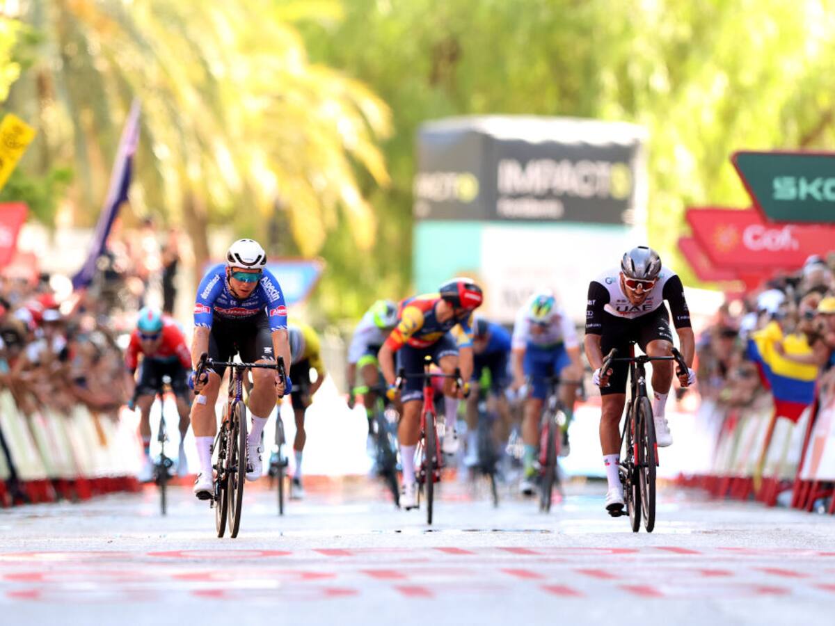 Vuelta a España: se le escapa el triunfo a Juan Sebastián Molano en los últimos metros