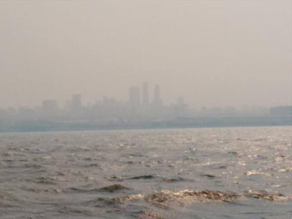 Nuevo incendio en Isla Salamanca invade de humo la ciudad de Barranquilla
