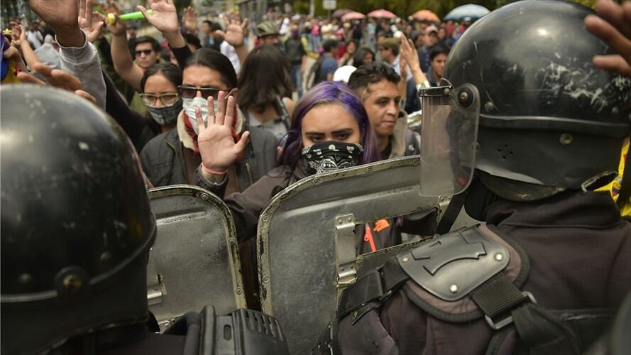 El hombre de 35 años fue encontrado por las autoridades sin signos vitales . Foto: Agencia AFP