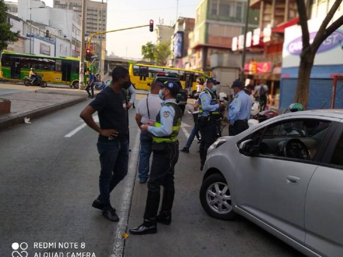 Sancionan a Tránsito por no combatir el transporte informal