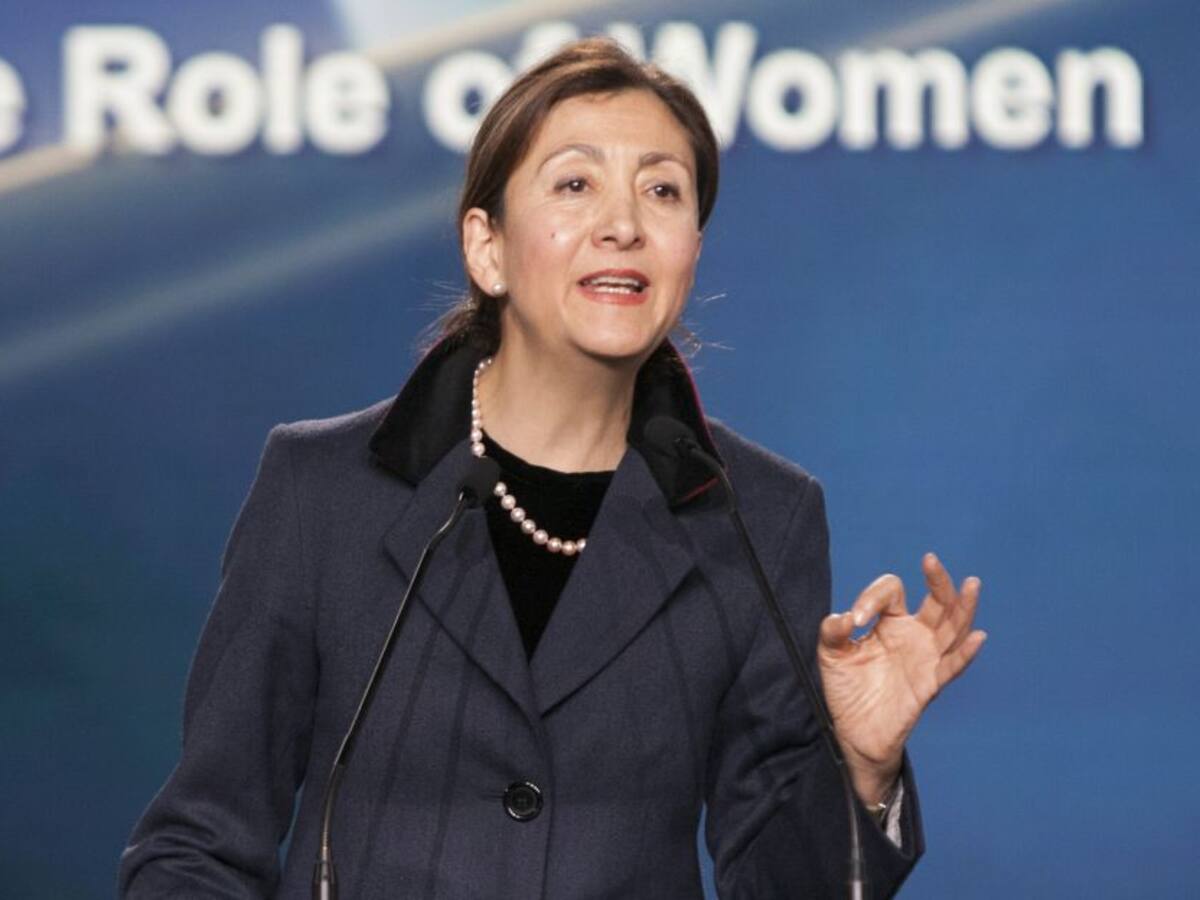 Me arrepiento de no dar la pelea hasta el final: Ingrid Betancourt