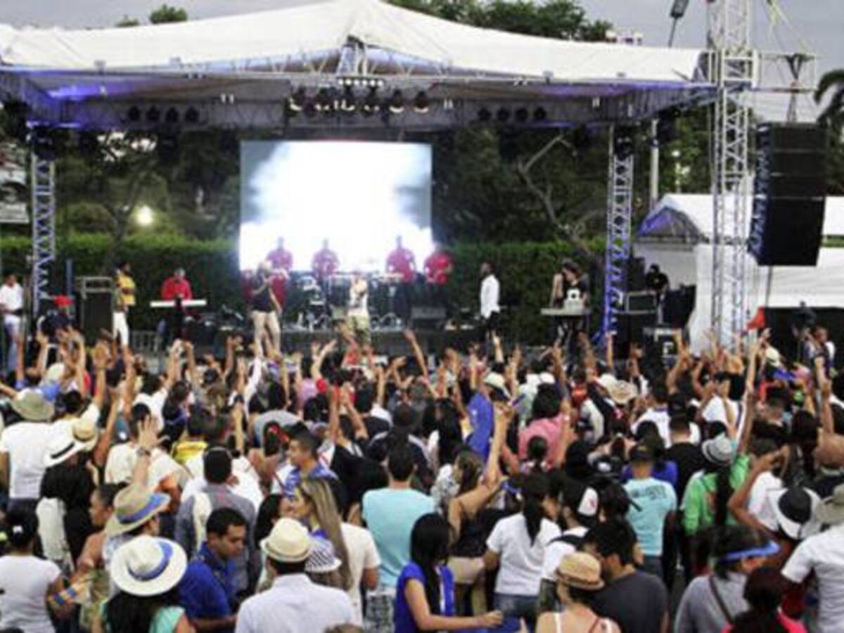 La Rumba continúa esta noche en la Calle de la Feria