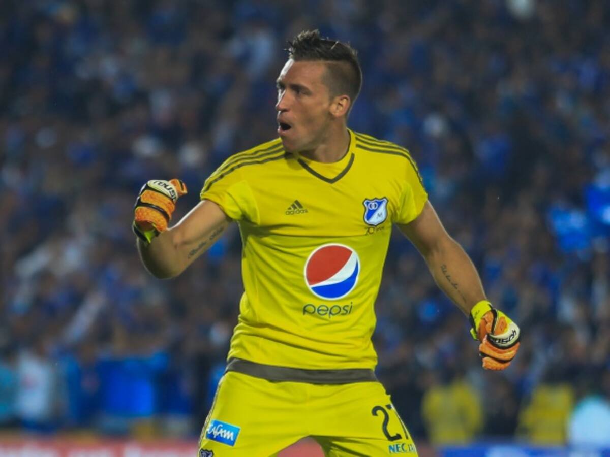 No entiendo el drama, estamos a tres puntos del primero: Vikonis