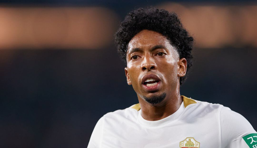 Johan Mojica, lateral izquierdo del Elche.