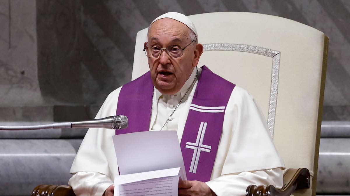 Papa Francisco inicia debates sobre el futuro de la iglesia católica