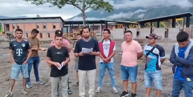 Suspenden obras en Universidad de El Tarra por incumplimientos en el pago de salarios a los obreros. / Foto: Video denuncia trabajadores.