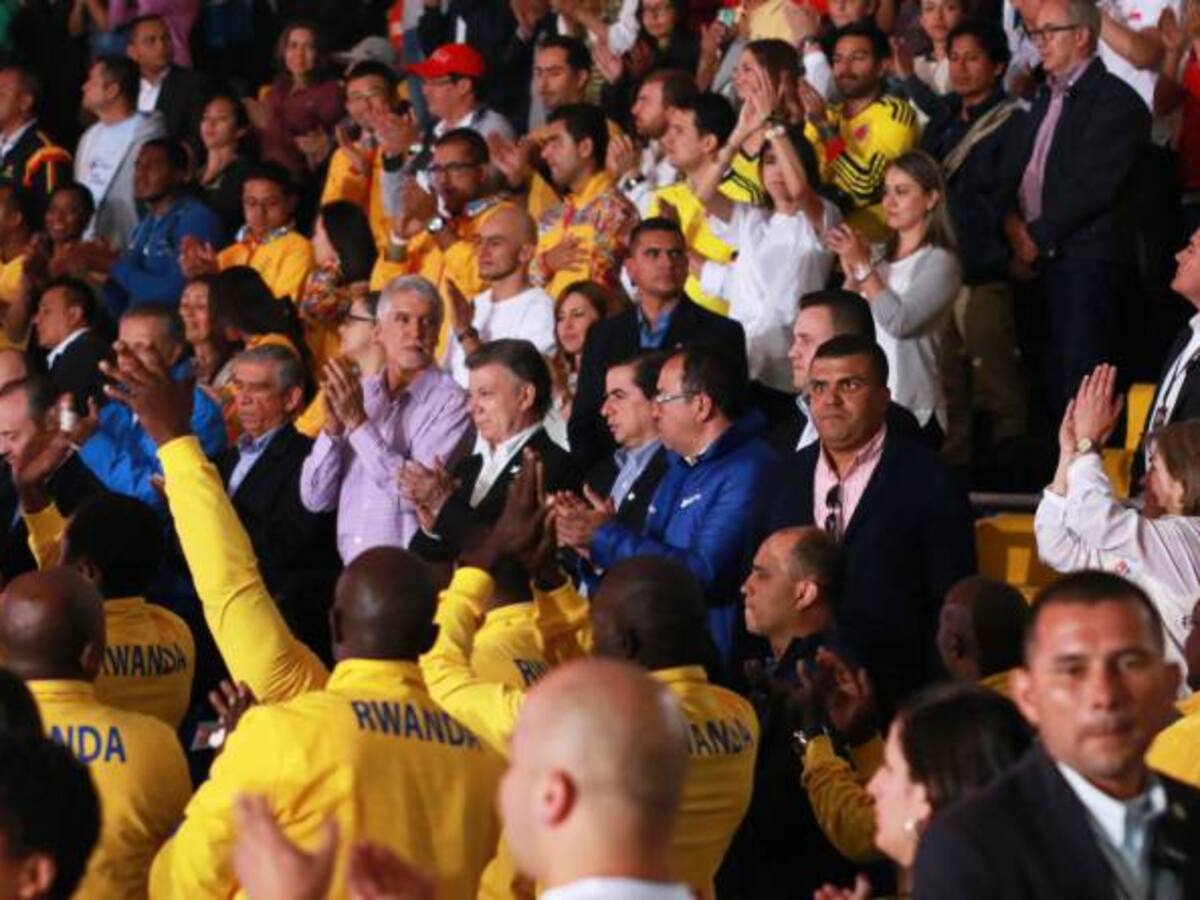 “Partido de la historia” unió excombatientes en un encuentro deportivo