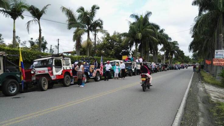 Cerca de 600 conductores de jeep willys protestaron en el Quindío
