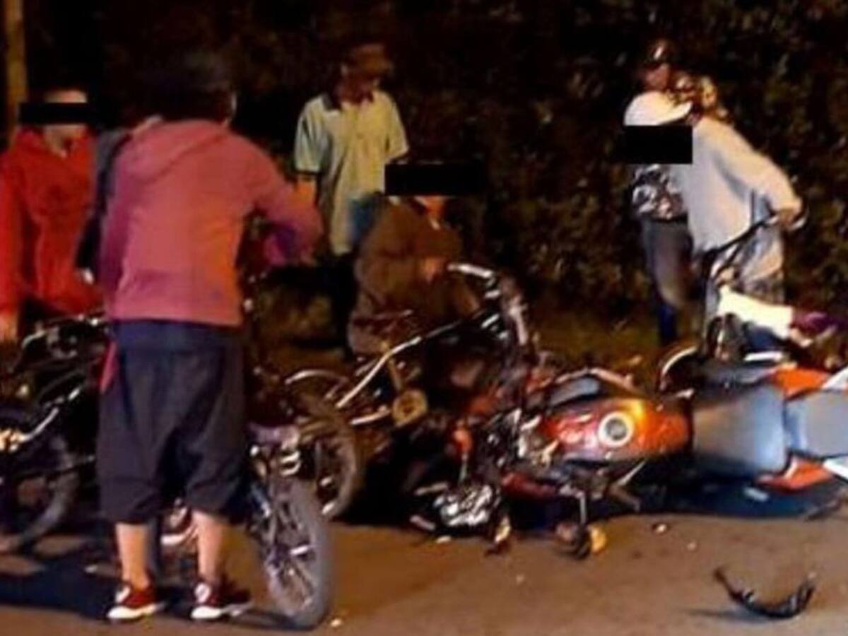 Menor de edad quedó inconsciente después de chocar con una moto en Caldas