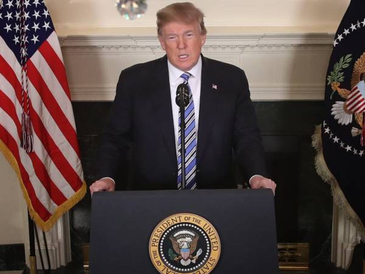 Trump apoya "mejorar" el control de antecedentes para compradores de armas