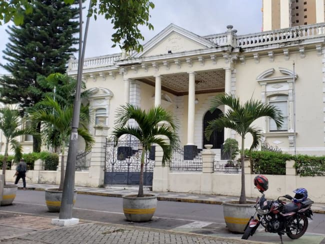 Concejal Carlos Parra habla de proyecto relacionado con el Club del Comercio