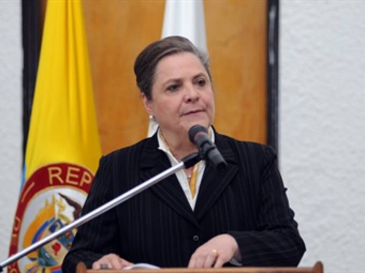 A mediados de junio volverá a su campaña Clara López