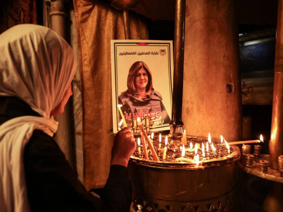 “Mataron a la periodista y también querían matar su ataúd”: Dima Khatib sobre funeral de Shireen Abu Akleh