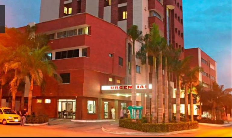 En la Clínica General del Norte se encuentra el joven herido.