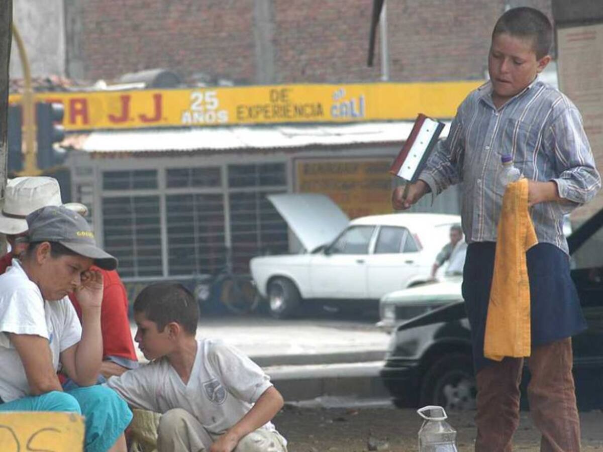 Padres que utilicen a sus hijos para mendigar perderán la patria potestad