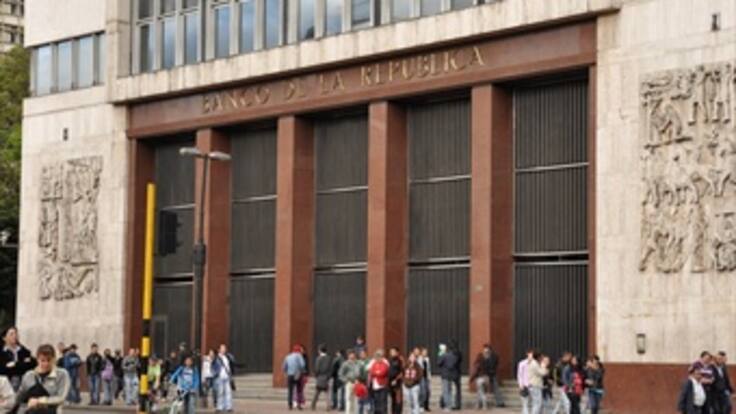 BanRepública pide tener en cuenta inflación de 3% para fijar salario mínimo