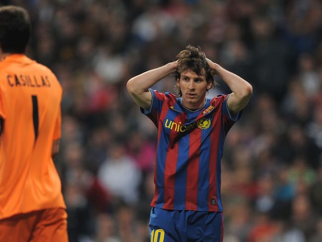 Iker Casillas se enfrentó a Lionel Messi en múltiples oportunidades cuando estaba en el Real Madrid.