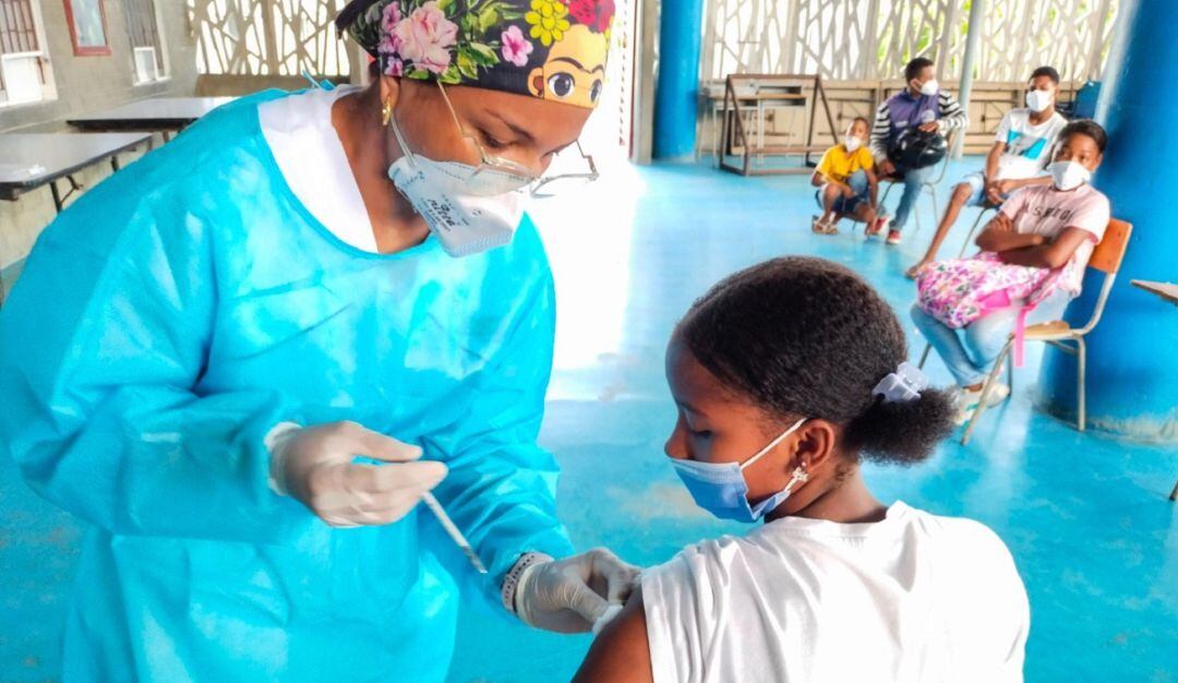 El plan piloto se desarrolla en colegios como Jorge Artel, Clemente Manuel Zabala, INEM, Caño del Oro, Bayunca, entre otros