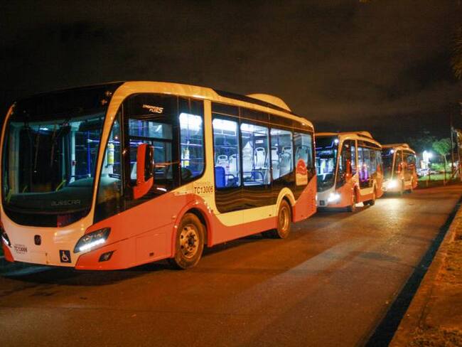 Salieron hacia Cartagena los buses de Transcaribe que estaban en Pereira