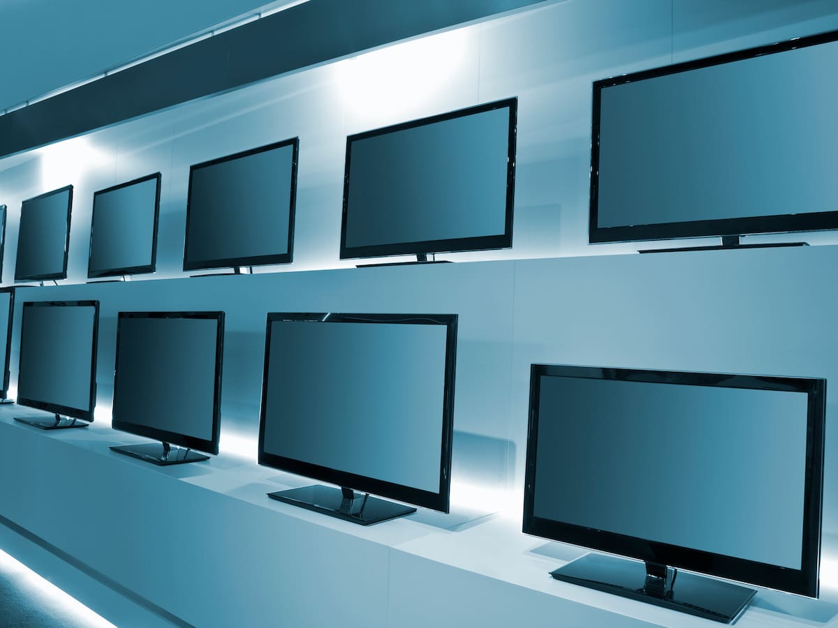 Alcaldía de la Candelaria habría comprado televisores con sobrecostos de hasta 400%
