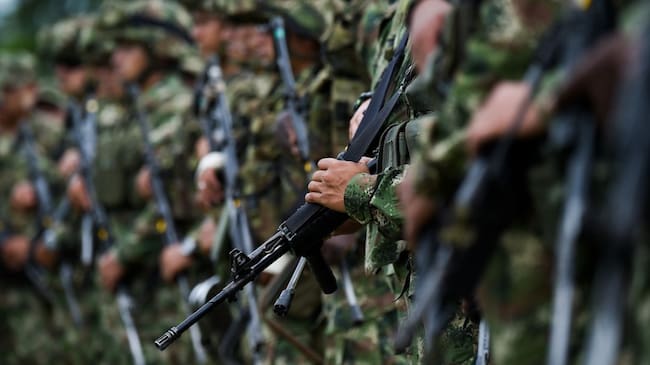 Homicidios, acoso sexual y narcotráfico, los casos que salpican al Ejército(Getty Images)