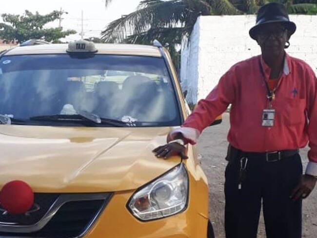 Taxista de Cartagena devolvió billetera de extranjero con mil dólares